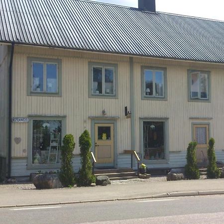 Manes Apartment Undenäs Exterior foto